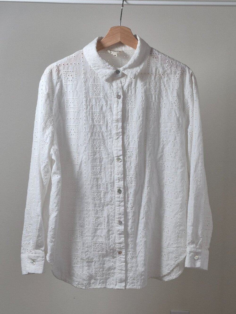 Garance Paris Shirt Womens M 100% Cotton Eyelet Embroidered Button Up Blouse